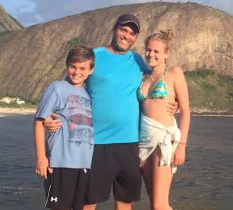 Foto do Dr. Oscar com a Família